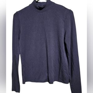 #318 Kit & Ace Long Sleeve BNWOT